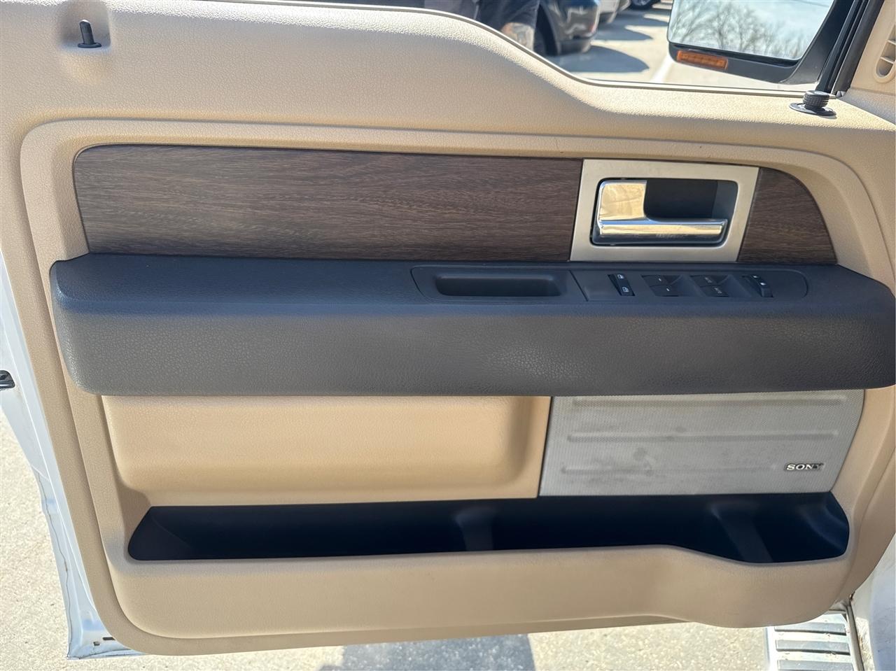 Ford F-150 XL SuperCrew 5.5-ft. Bed 4WD 2013