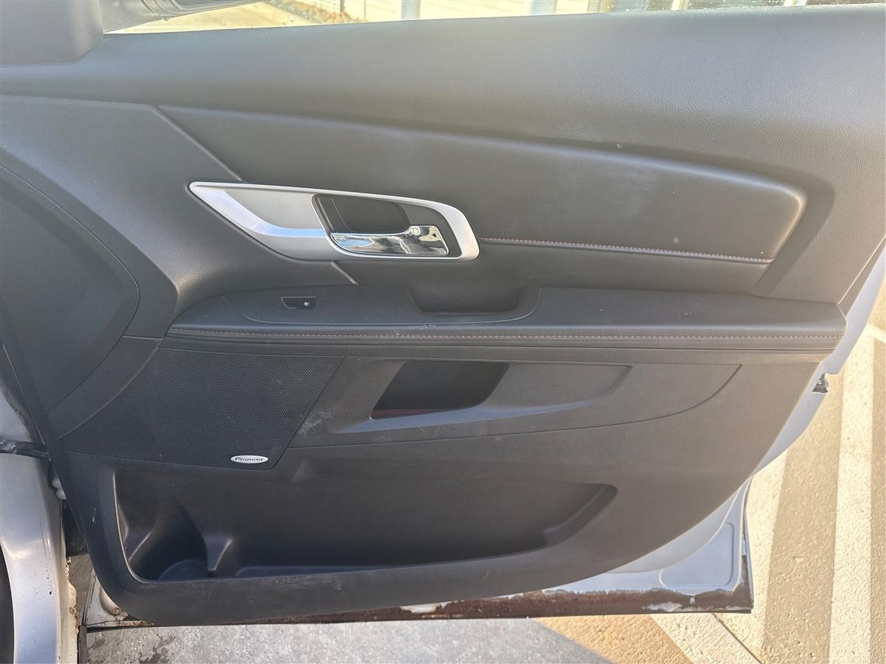 GMC Terrain SLT2 AWD 2010