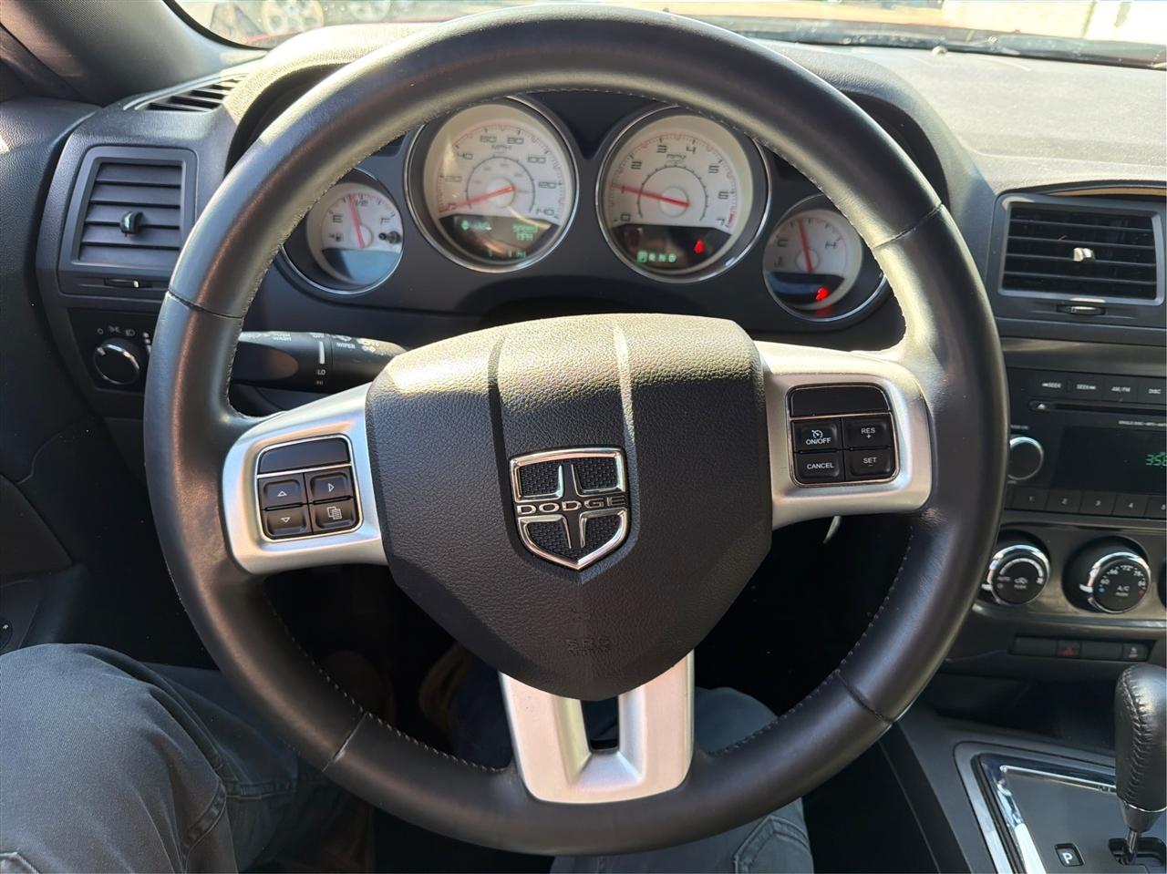 Dodge Challenger SXT 2013