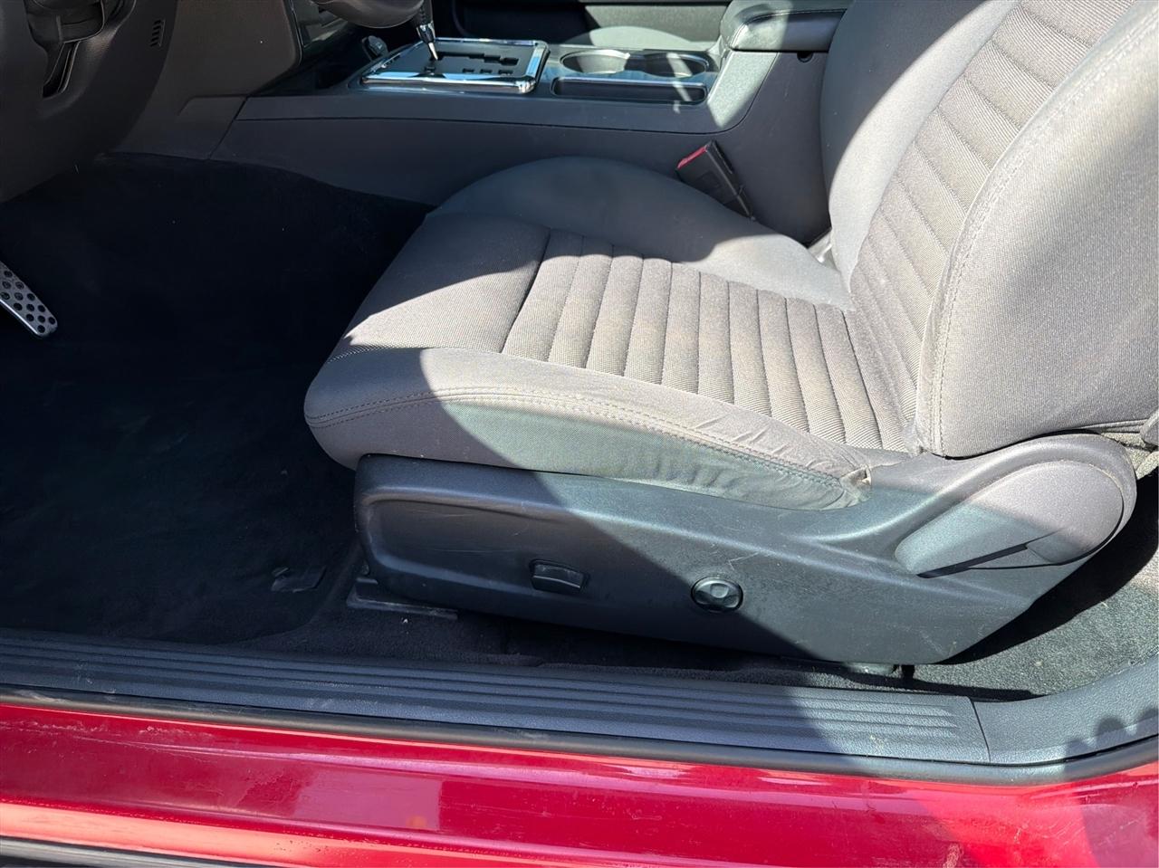 Dodge Challenger SXT 2013