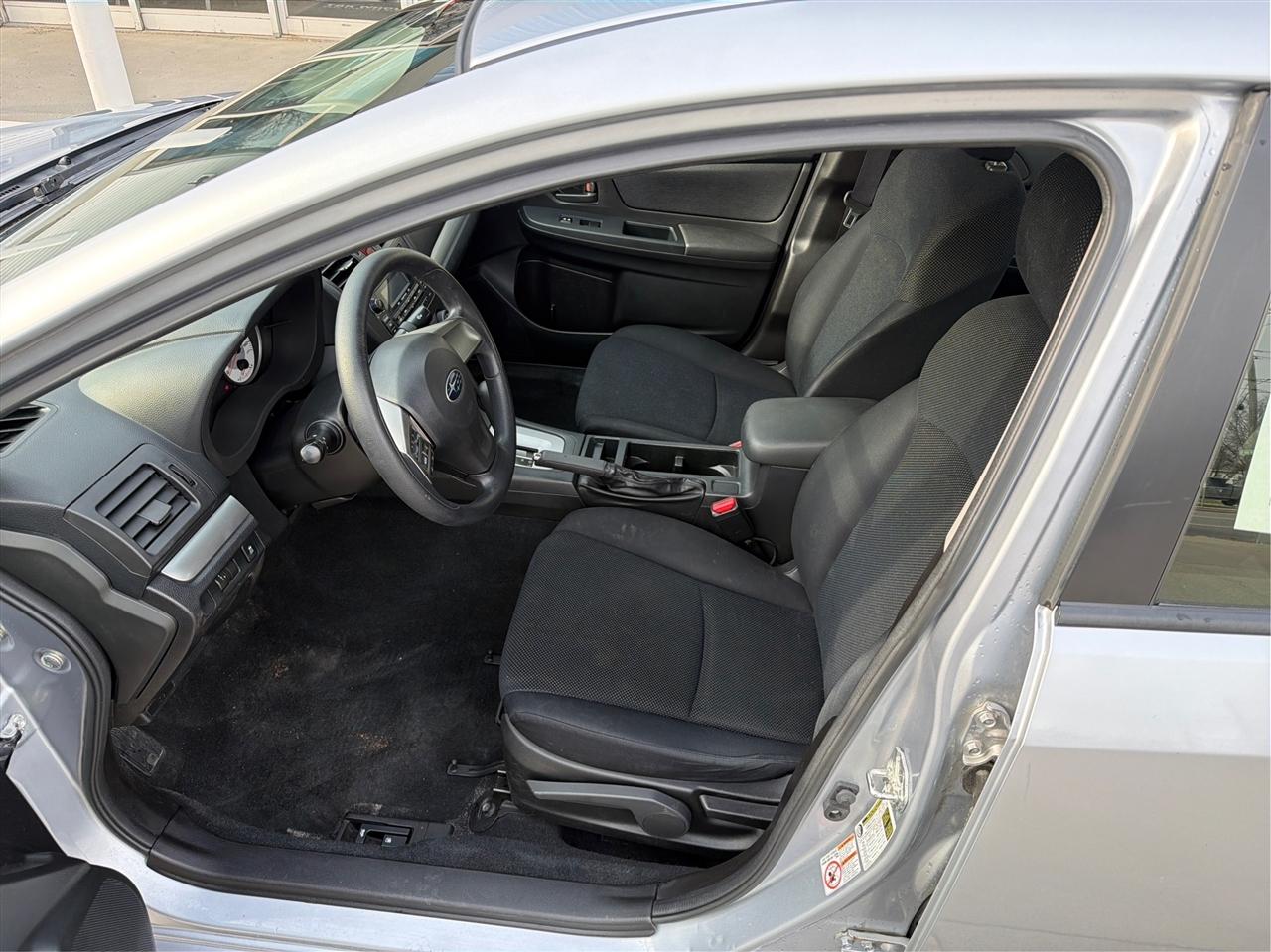 Subaru Impreza Base 4-Door 2014