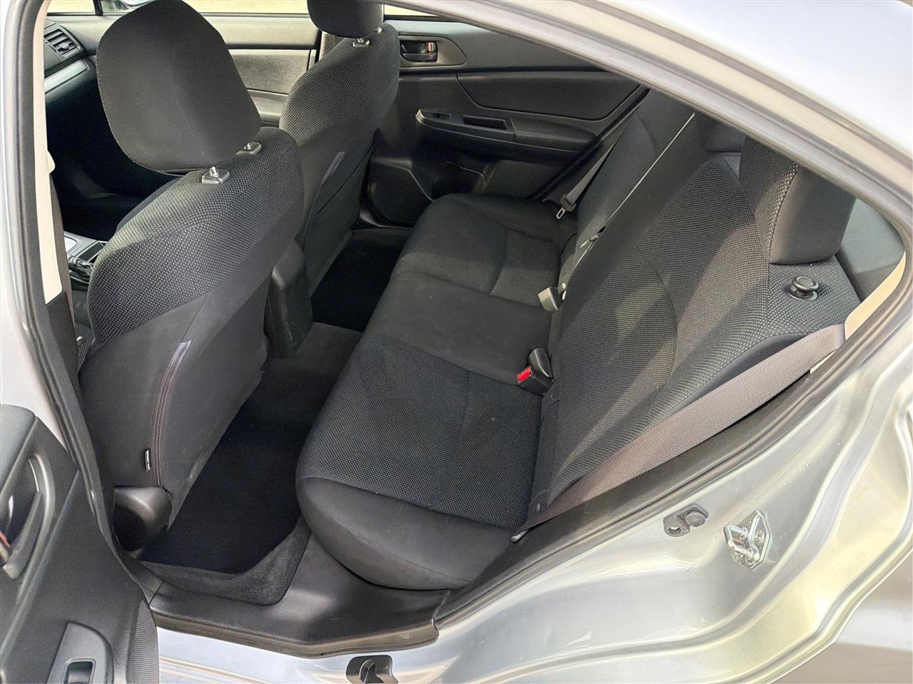 Subaru Impreza Base 4-Door 2014