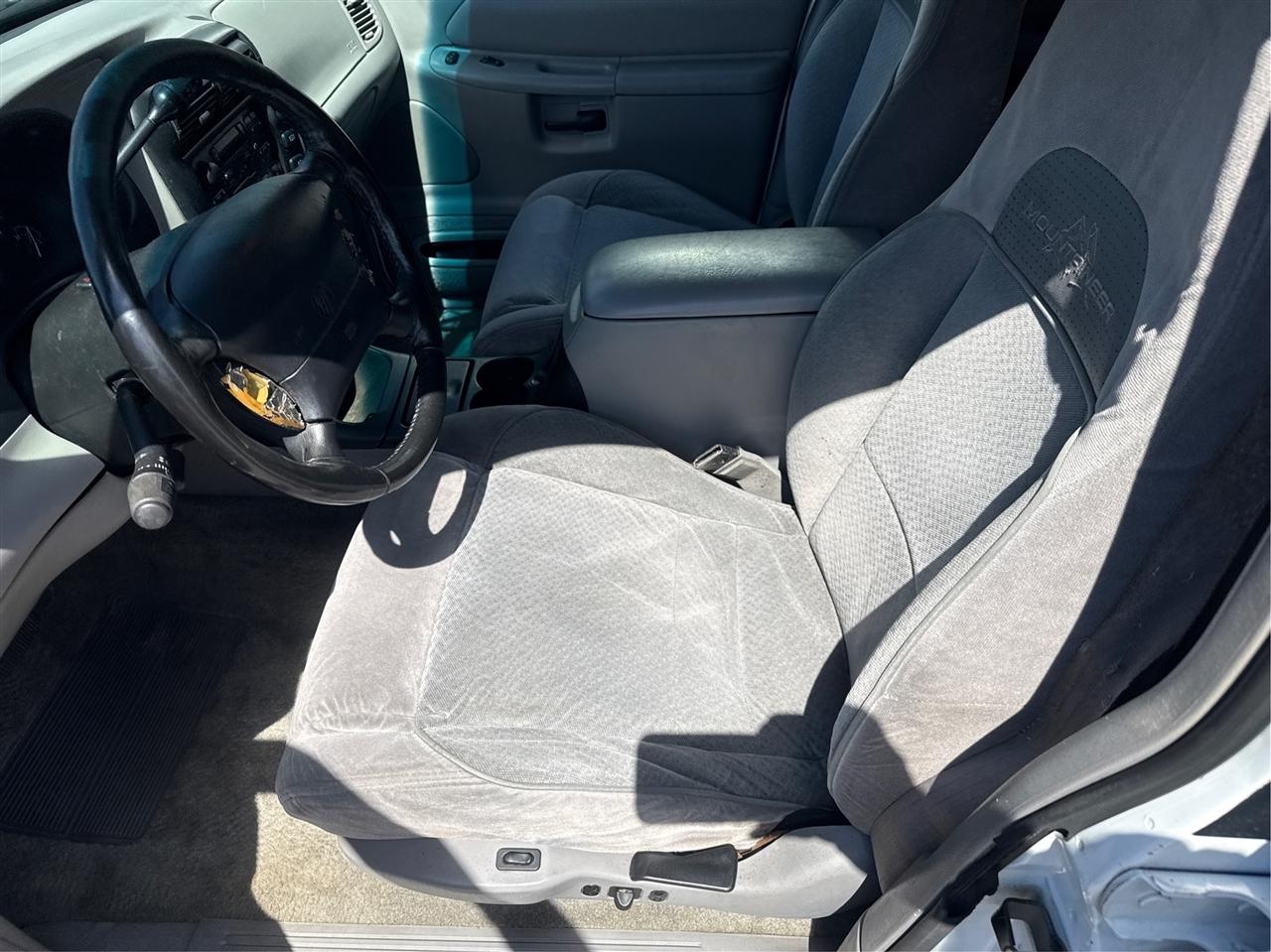 Mercury Mountaineer AWD 1997