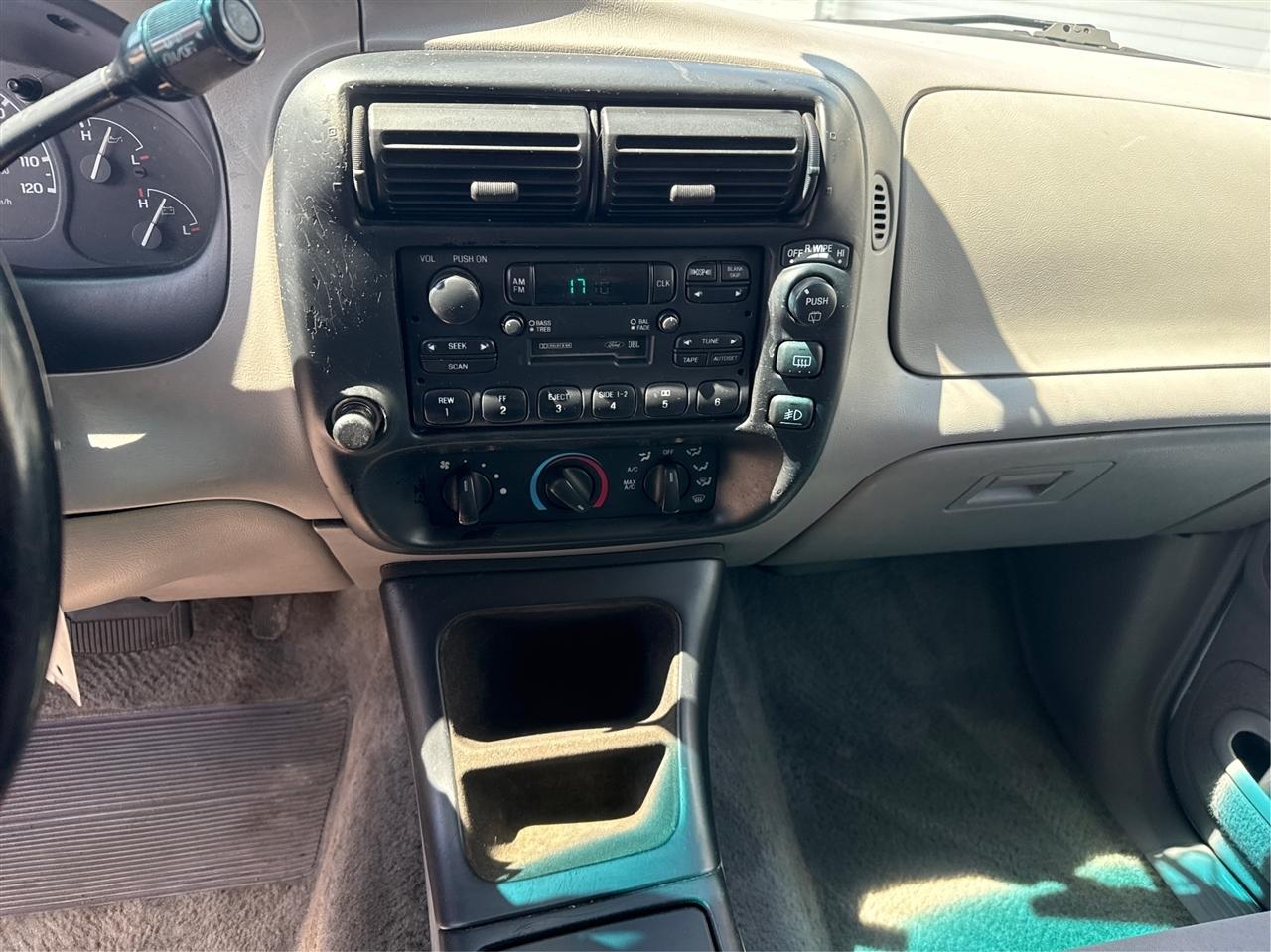 Mercury Mountaineer AWD 1997