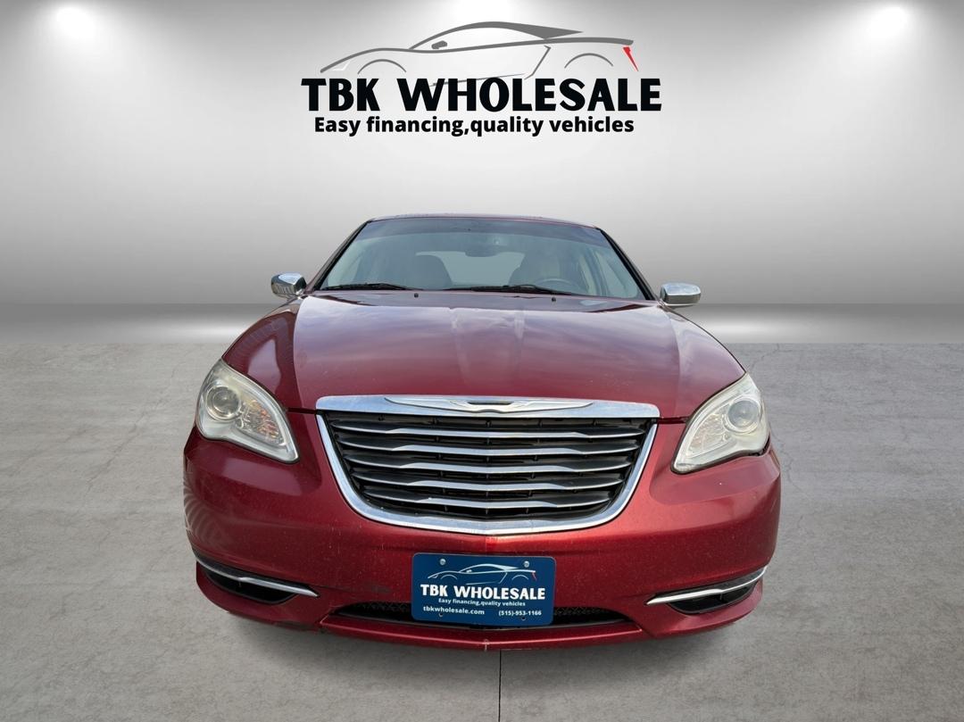 Chrysler 200 Limited 2011