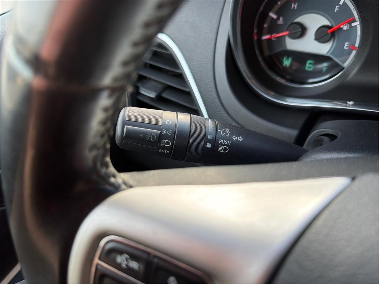 Chrysler 200 Limited 2011