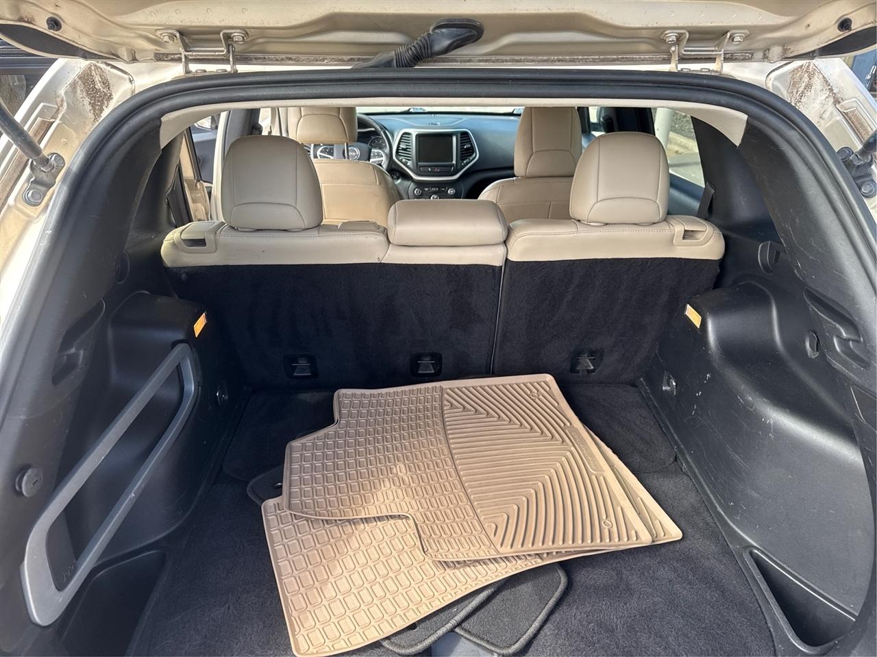 Jeep Cherokee Limited 4WD 2015