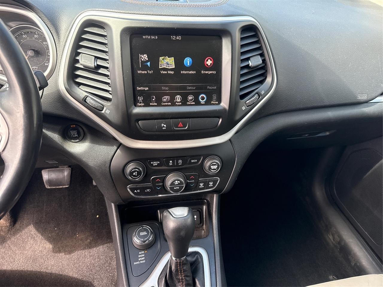 Jeep Cherokee Limited 4WD 2015