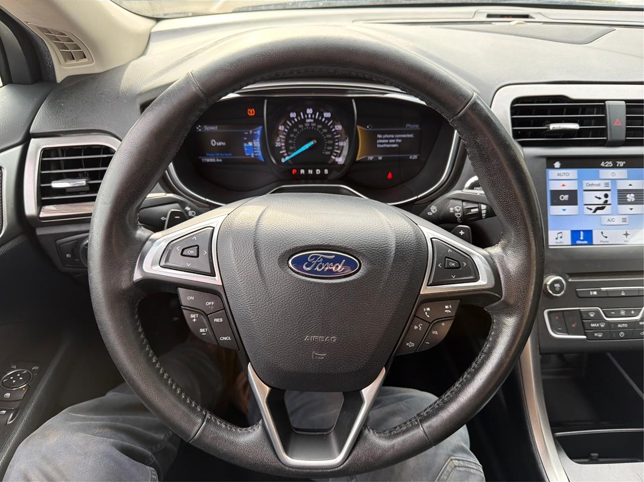 Ford Fusion SE AWD 2017