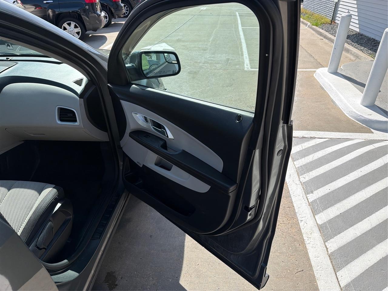 Chevrolet Equinox 2LT 2WD 2012