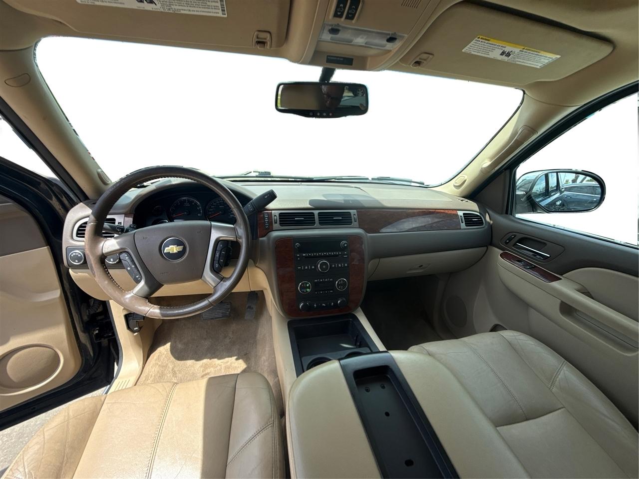 Chevrolet Avalanche LT 4WD 2013