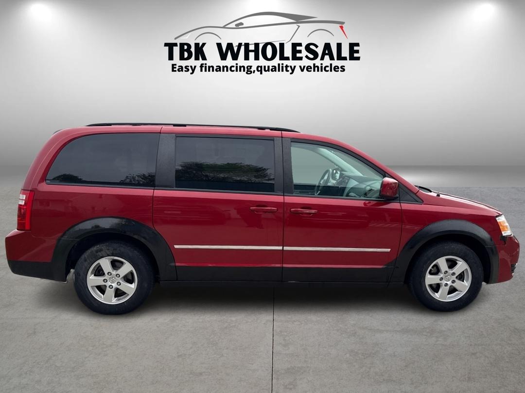 Dodge Grand Caravan SXT 2010