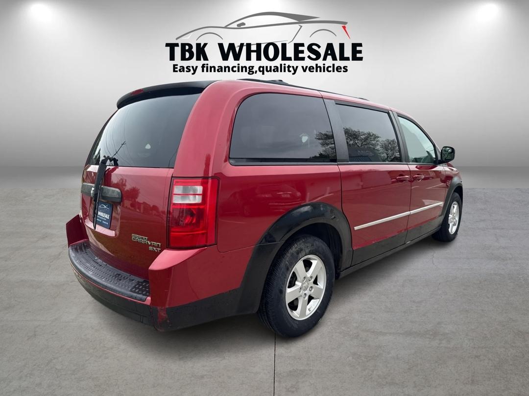 Dodge Grand Caravan SXT 2010