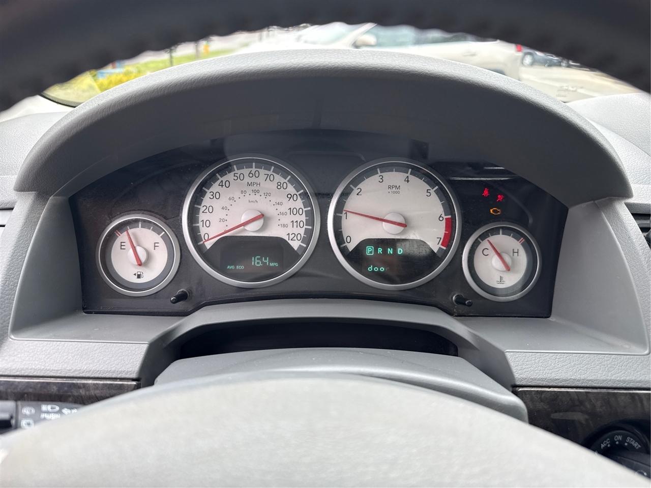 Dodge Grand Caravan SXT 2010