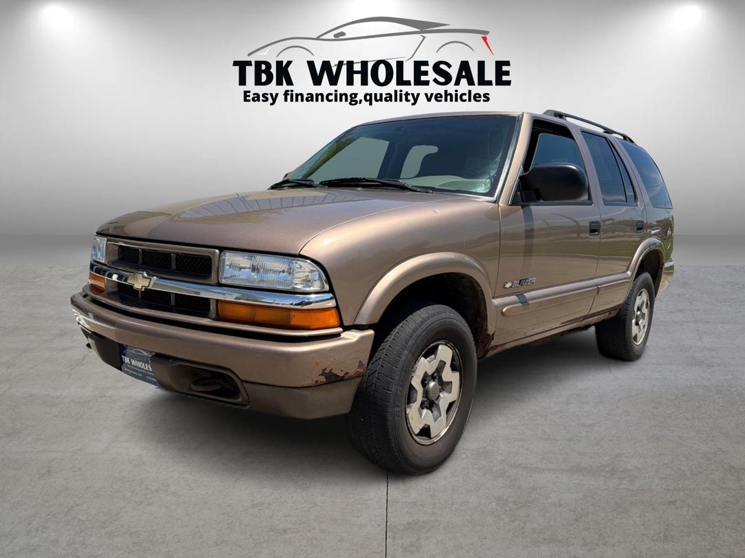 2004 Chevrolet Blazer LS 4WD's photo