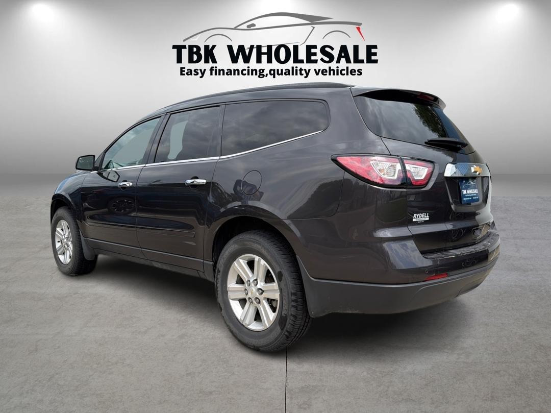 Chevrolet Traverse 2LT FWD 2013
