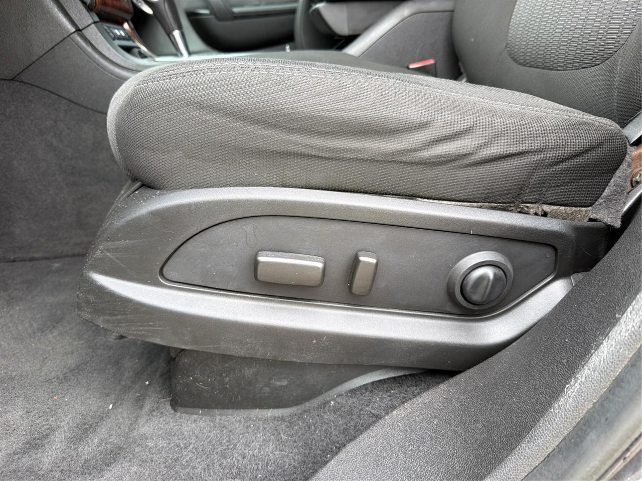 Chevrolet Traverse 2LT FWD 2013