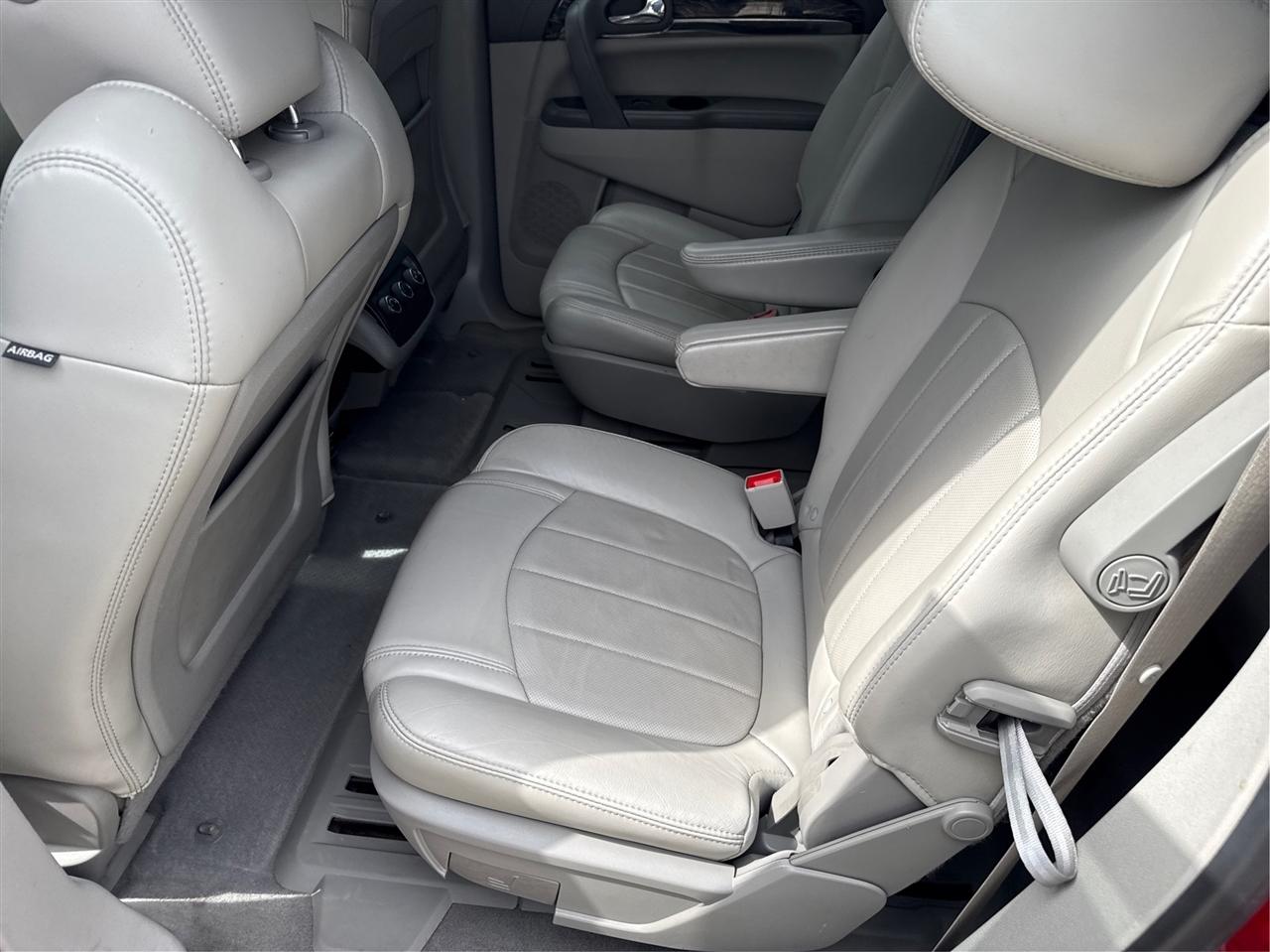 Buick Enclave Leather FWD 2014