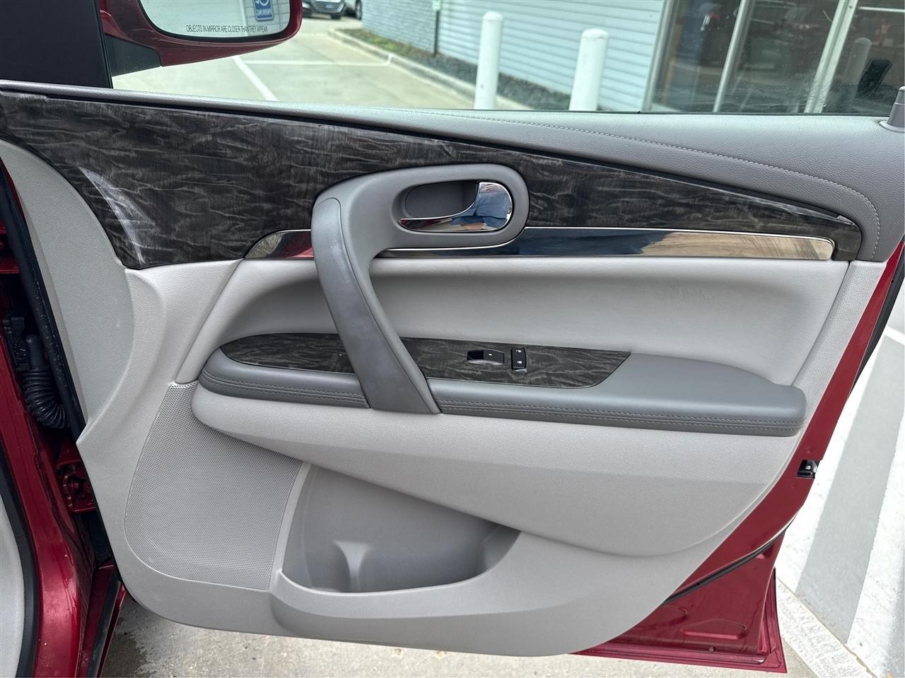 Buick Enclave Leather FWD 2014