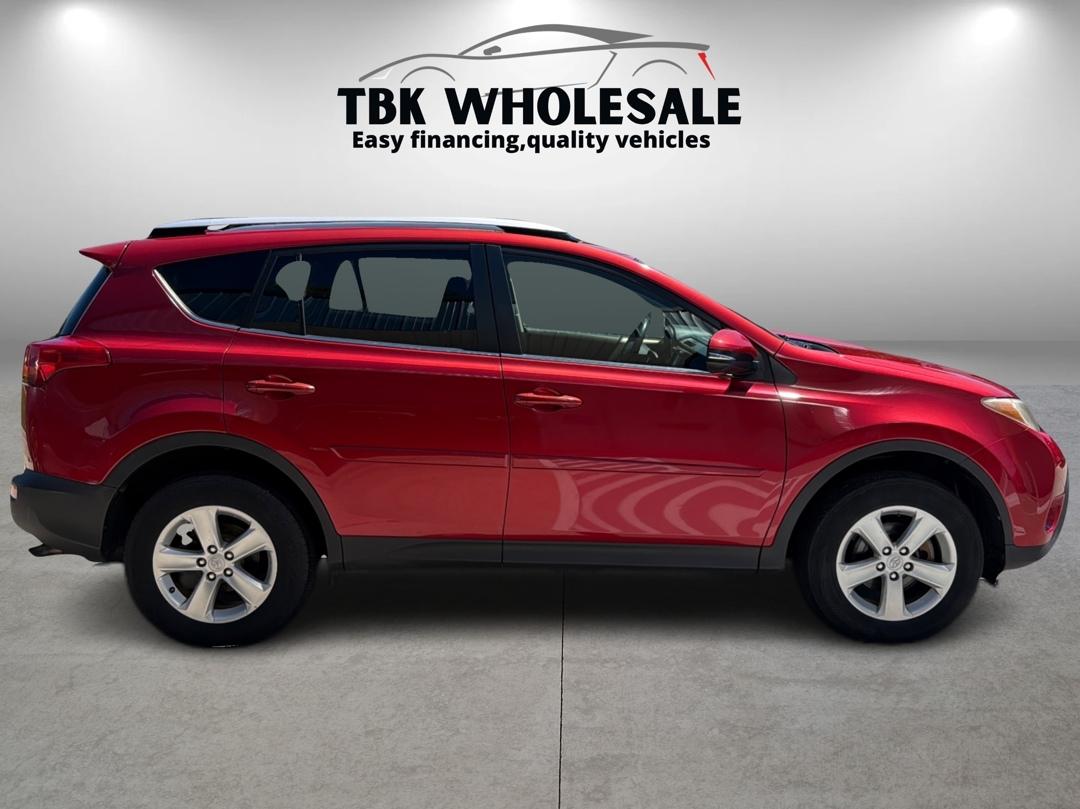 Toyota RAV4 XLE AWD 2014
