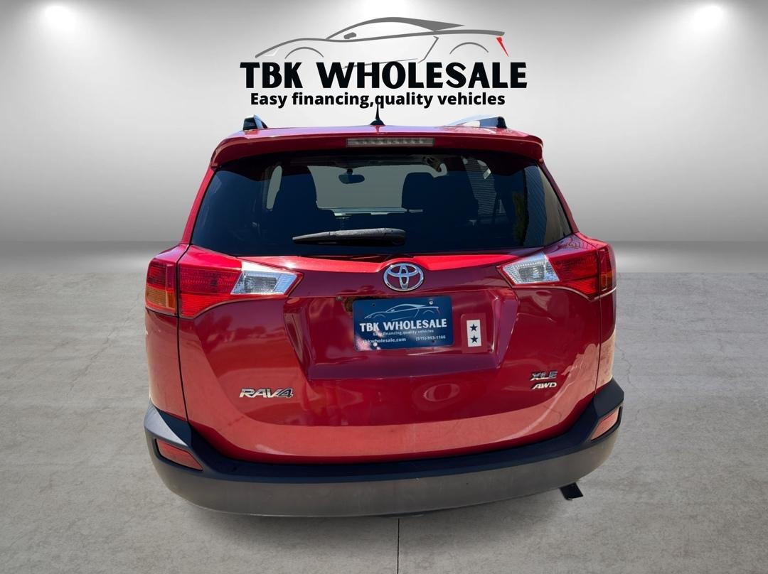 Toyota RAV4 XLE AWD 2014