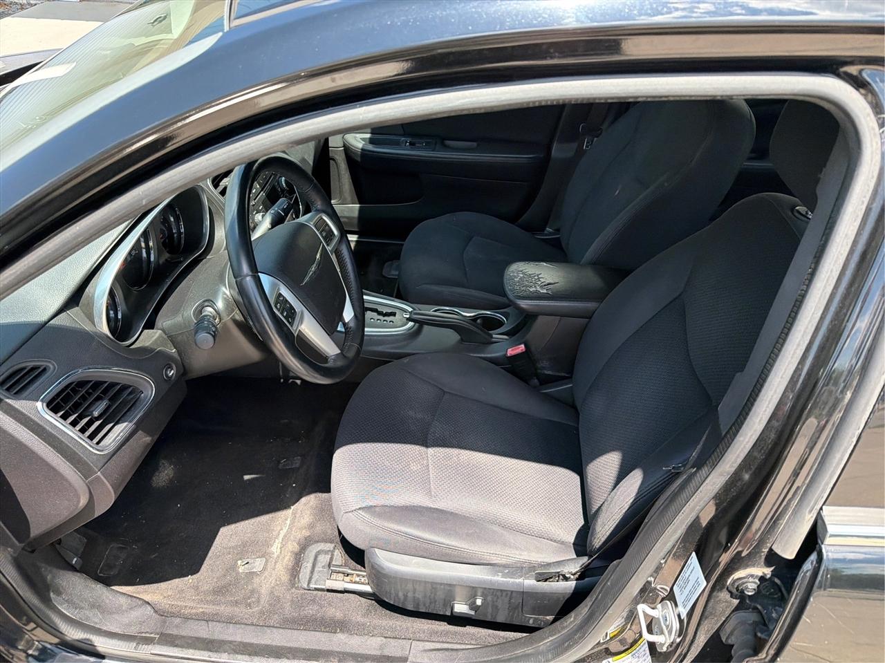 Chrysler 200 Touring 2014
