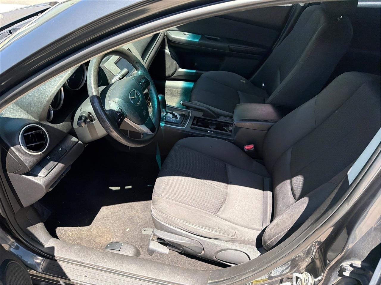 Mazda MAZDA6 i Sport 2012