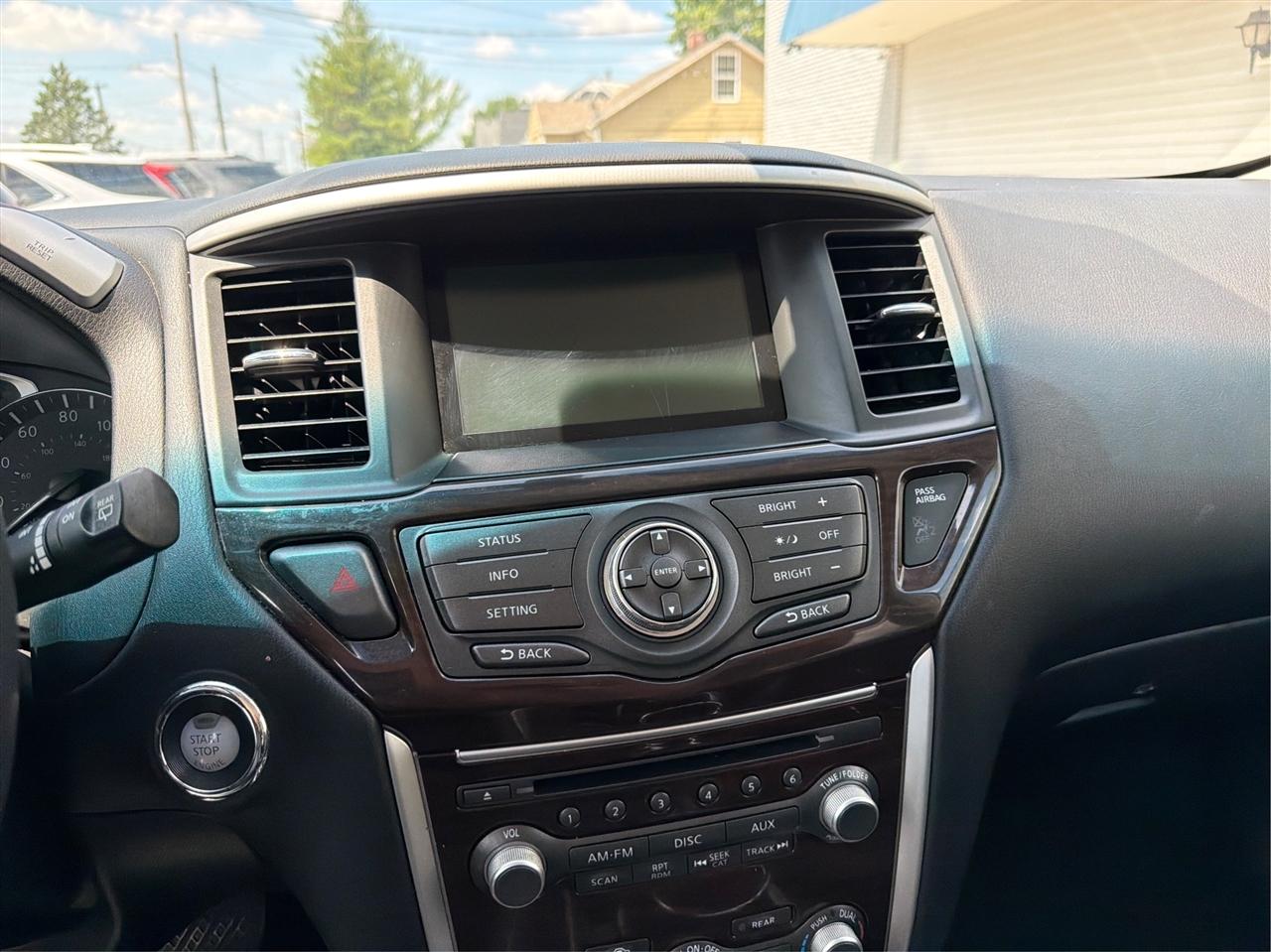 Nissan Pathfinder S 4WD 2016