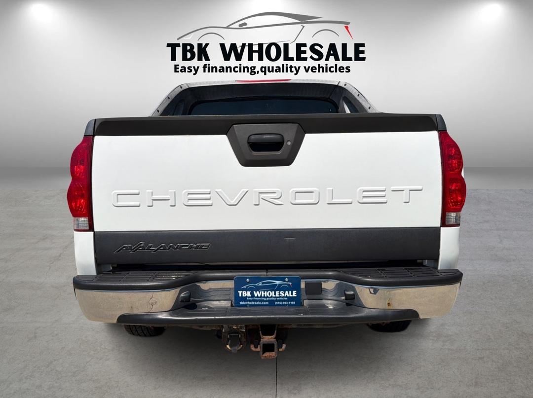Chevrolet Avalanche 1500 4WD 2003