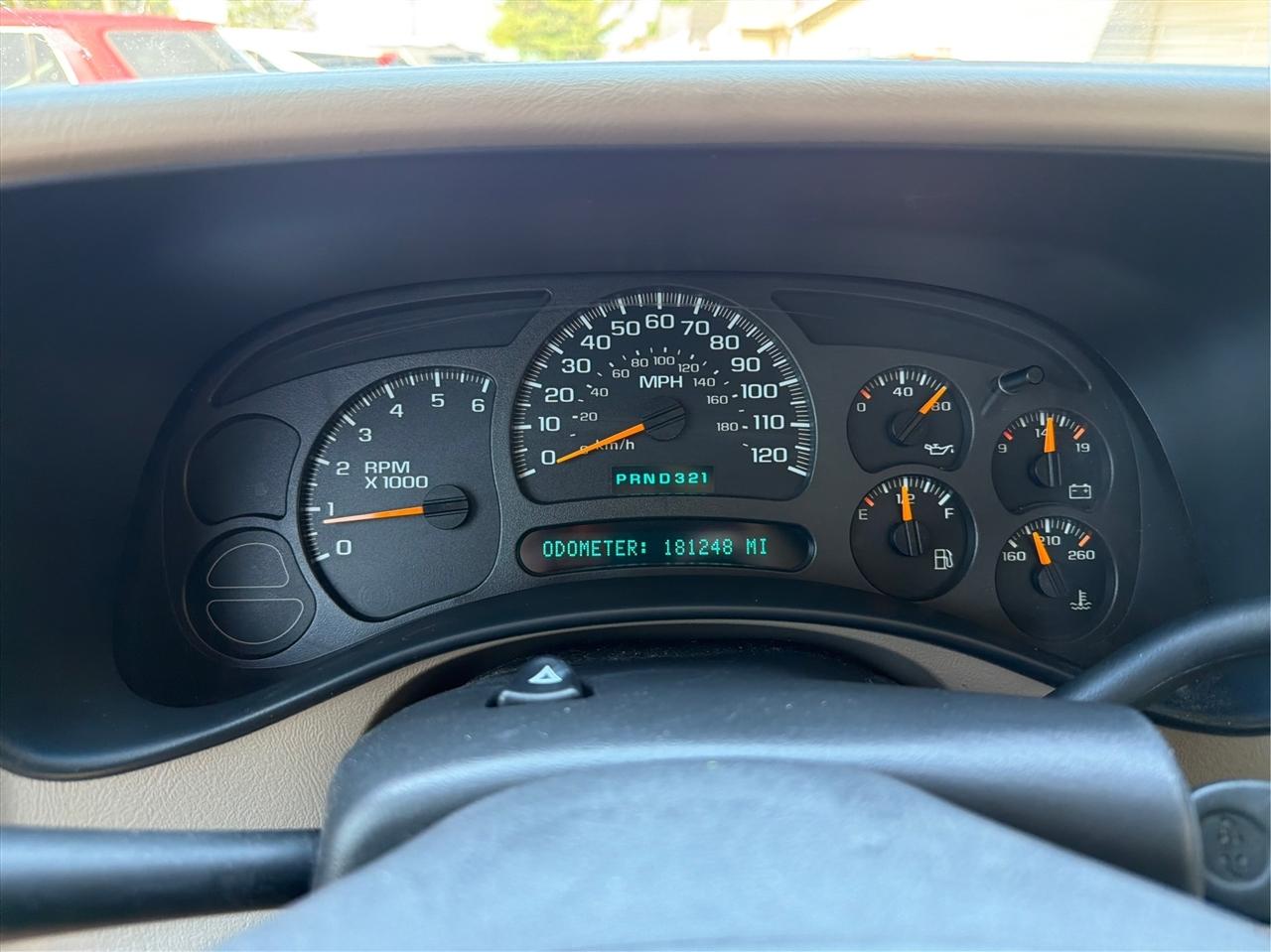 Chevrolet Avalanche 1500 4WD 2003