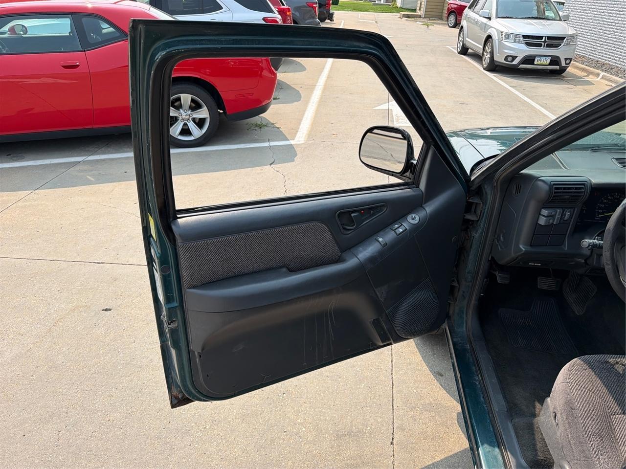 Chevrolet S10 Pickup LS Ext. Cab Sportsied 4WD 1996