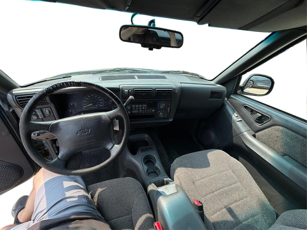 Chevrolet S10 Pickup LS Ext. Cab Sportsied 4WD 1996