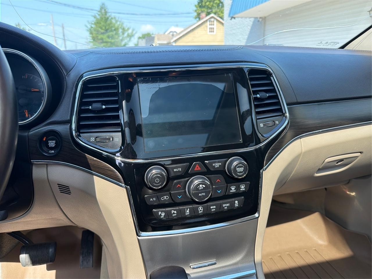 Jeep Grand Cherokee Overland 4WD 2019