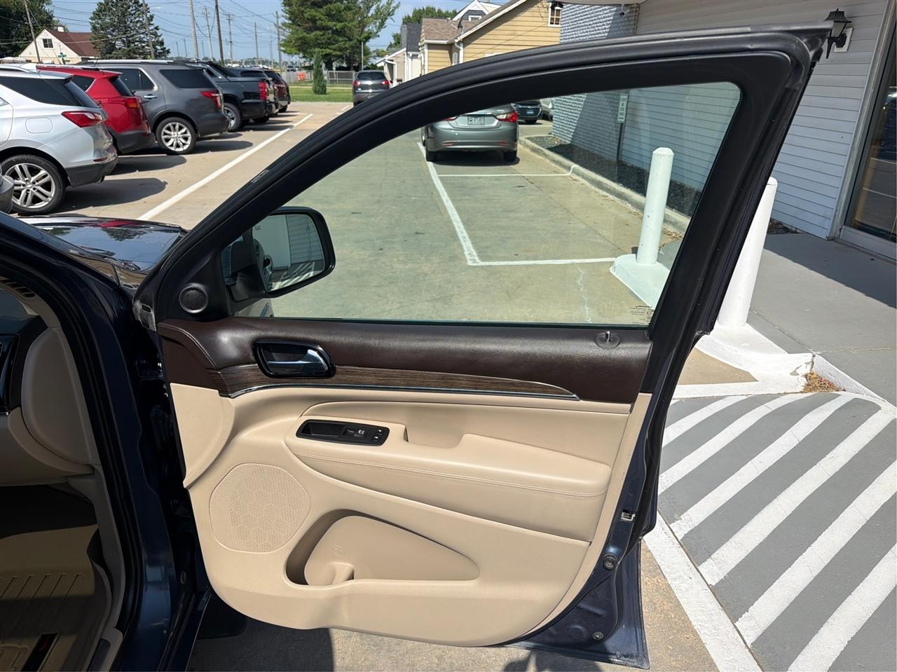 Jeep Grand Cherokee Overland 4WD 2019