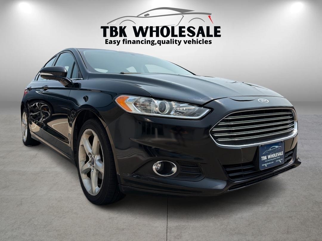 Ford Fusion SE 2016