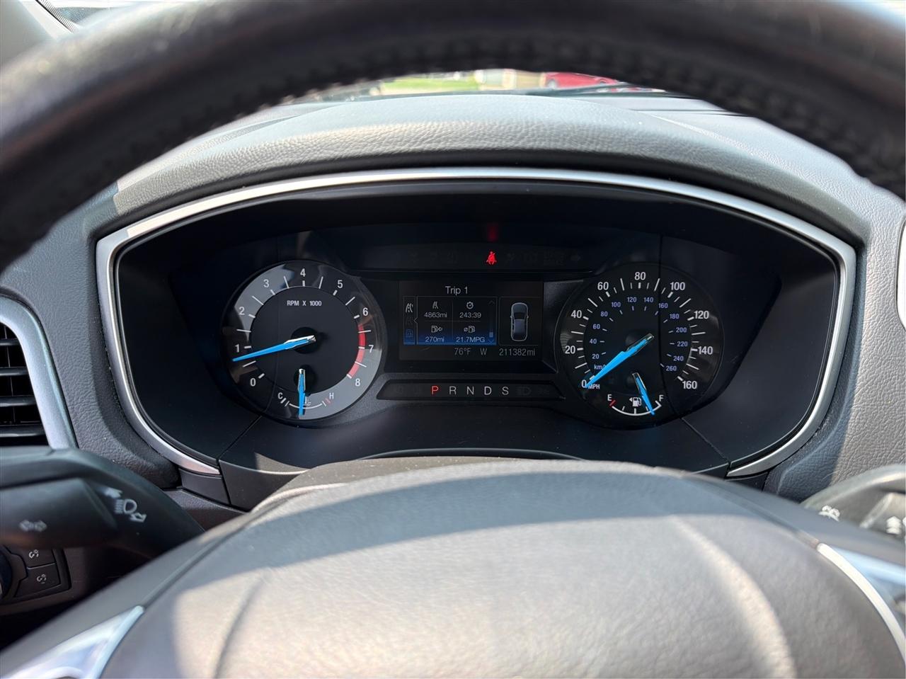 Ford Fusion SE 2016