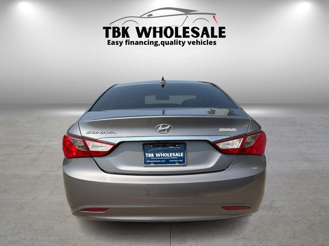 Hyundai Sonata GLS Auto 2011