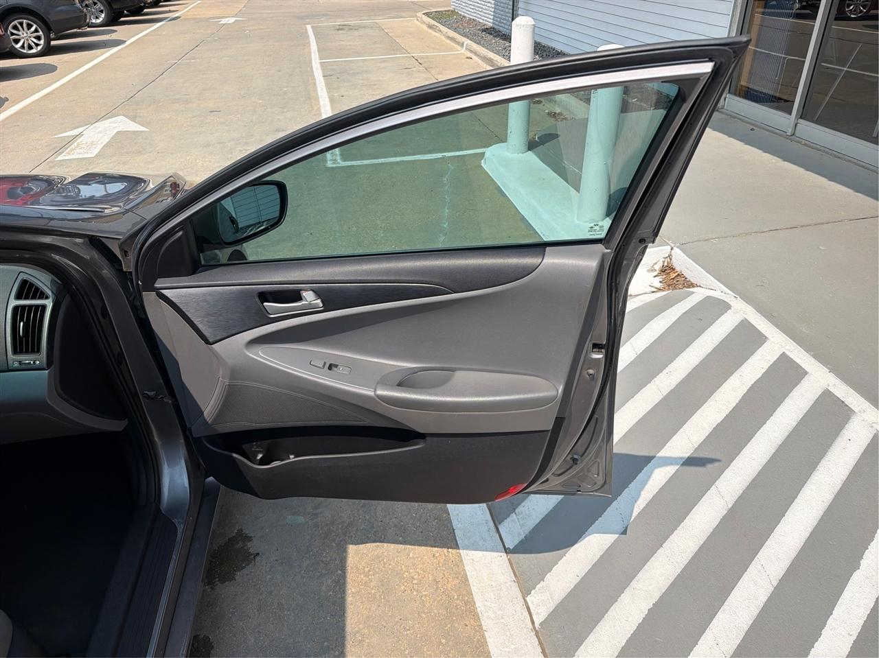 Hyundai Sonata GLS Auto 2011
