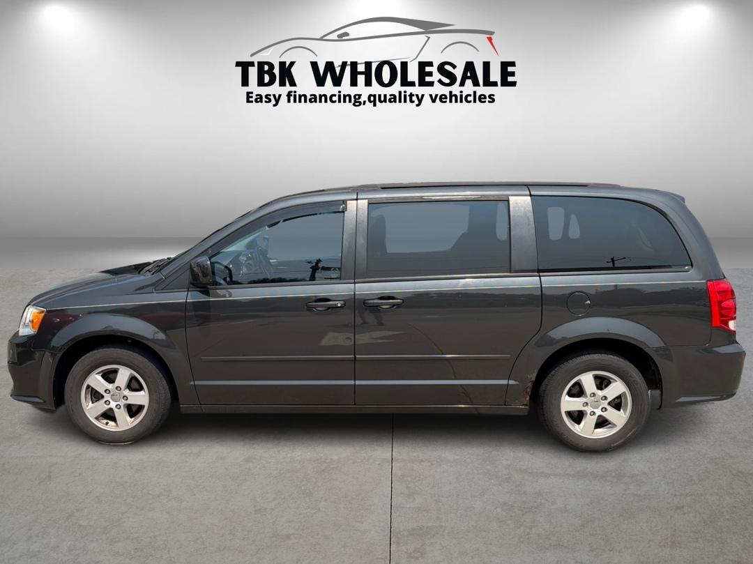Dodge Grand Caravan SXT 2012