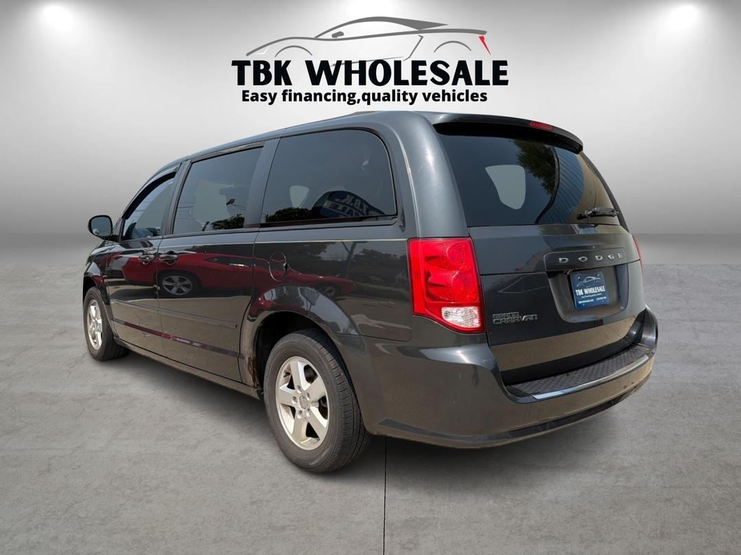 Dodge Grand Caravan SXT 2012