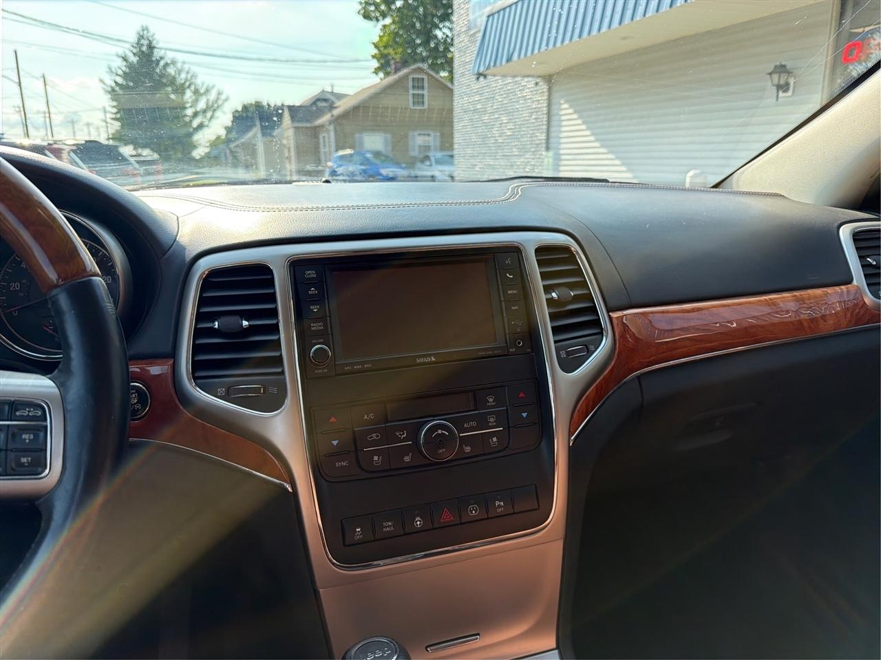 Jeep Grand Cherokee Overland 4WD 2013