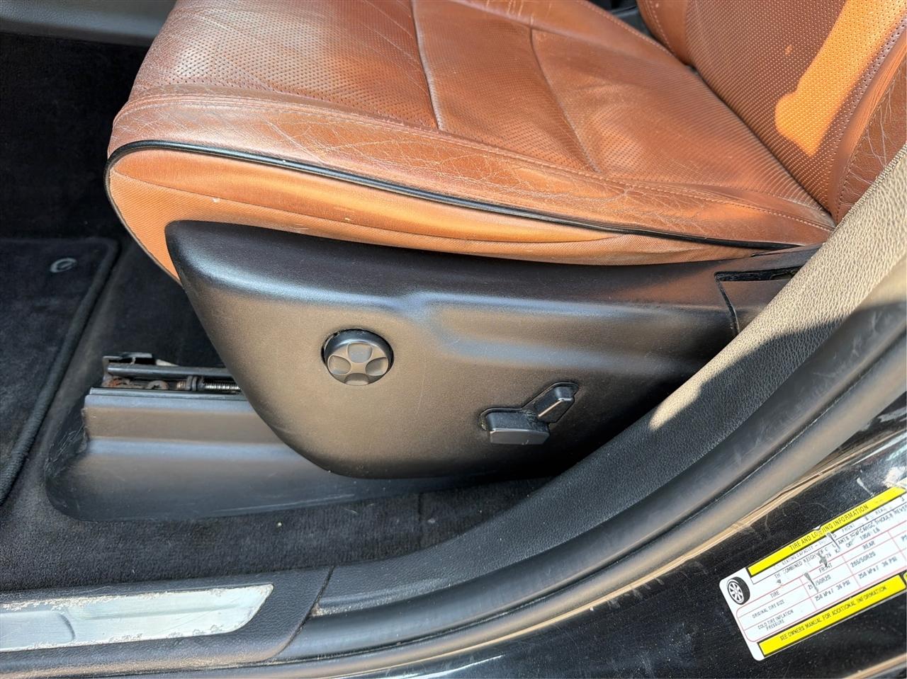 Jeep Grand Cherokee Overland 4WD 2013
