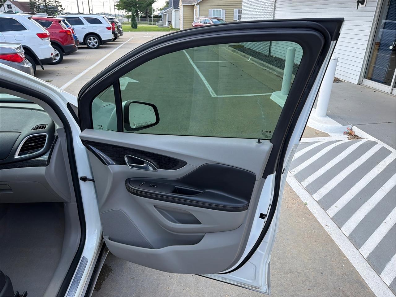 Buick Encore Convenience AWD 2014