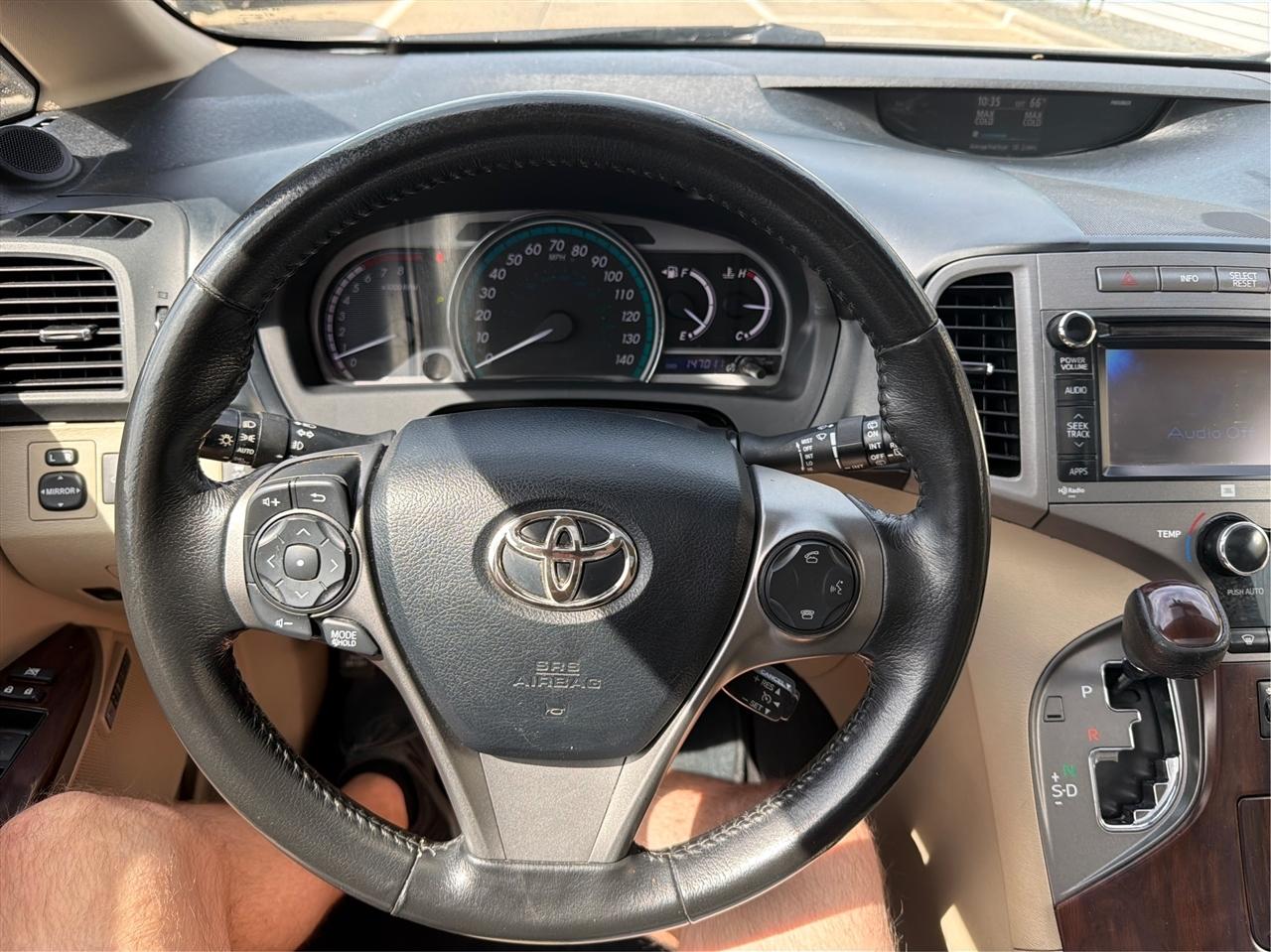 Toyota Venza XLE I4 AWD 2013