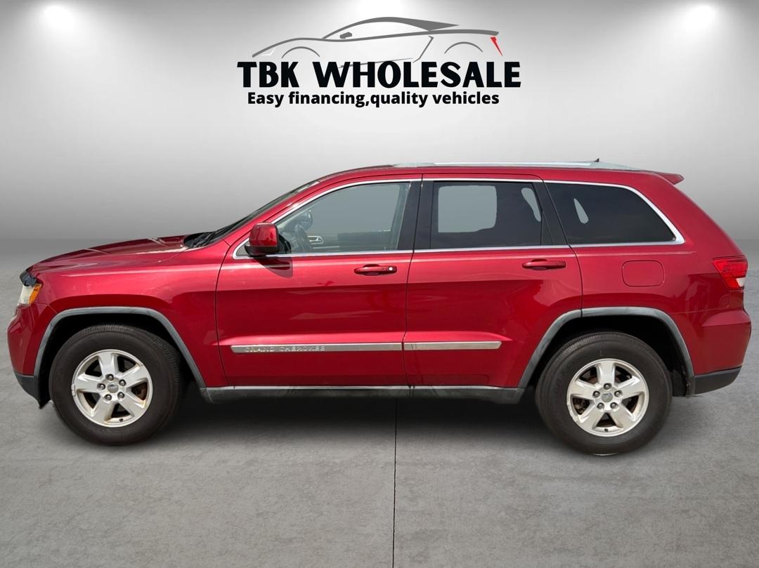 Jeep Grand Cherokee Laredo 4WD 2011