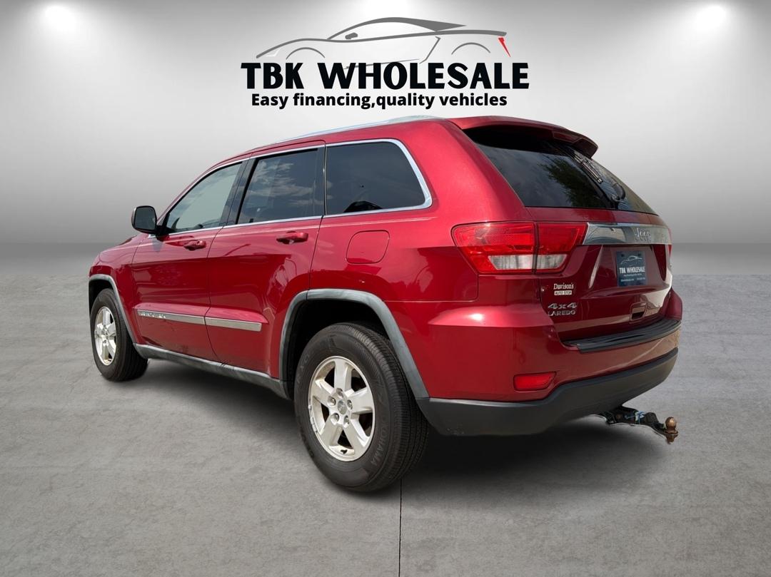 Jeep Grand Cherokee Laredo 4WD 2011