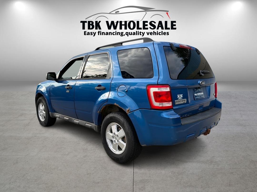 Ford Escape XLT 4WD 2011