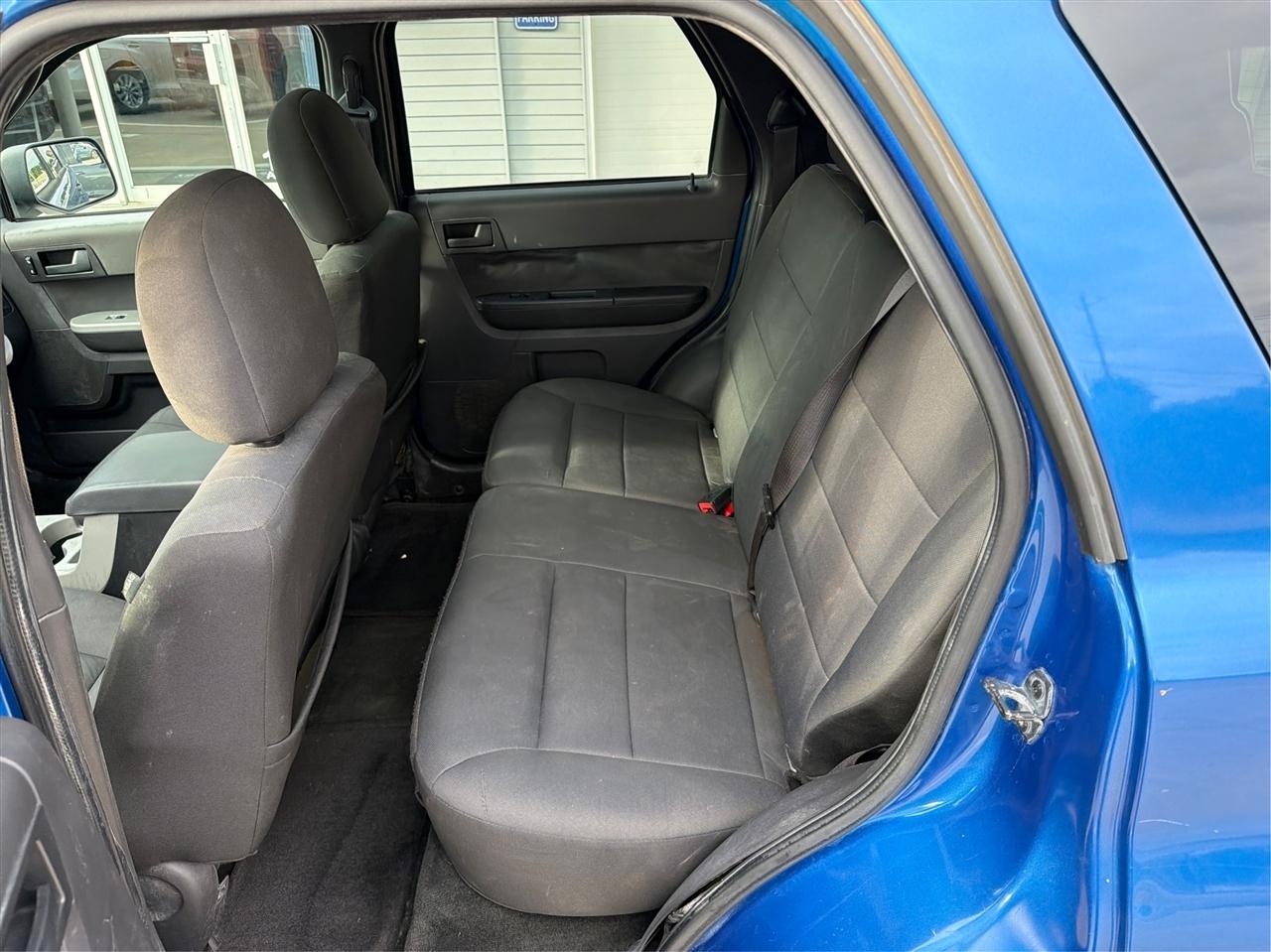 Ford Escape XLT 4WD 2011
