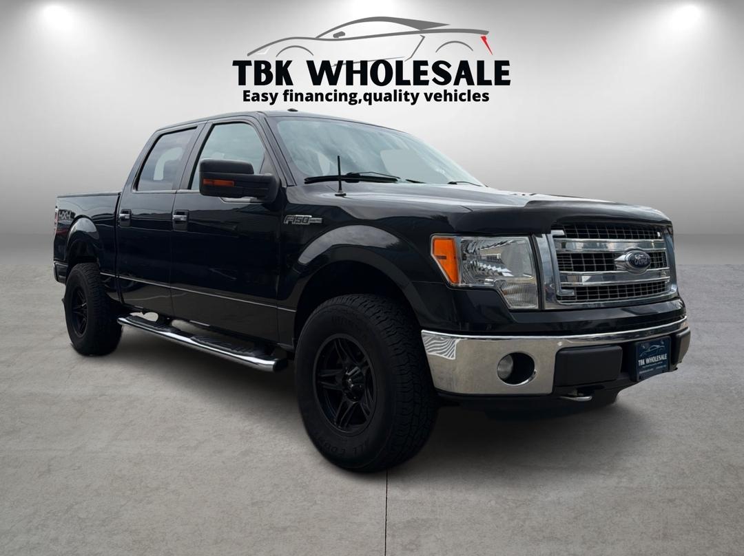 Ford F-150 XL SuperCrew 5.5-ft. Bed 4WD 2014