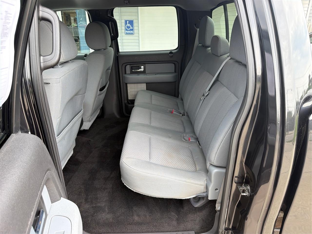 Ford F-150 XL SuperCrew 5.5-ft. Bed 4WD 2014